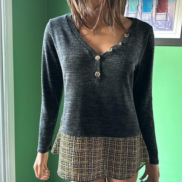 NY Collection Tops - 💛💛NY Collection Layered Look Top💛💛